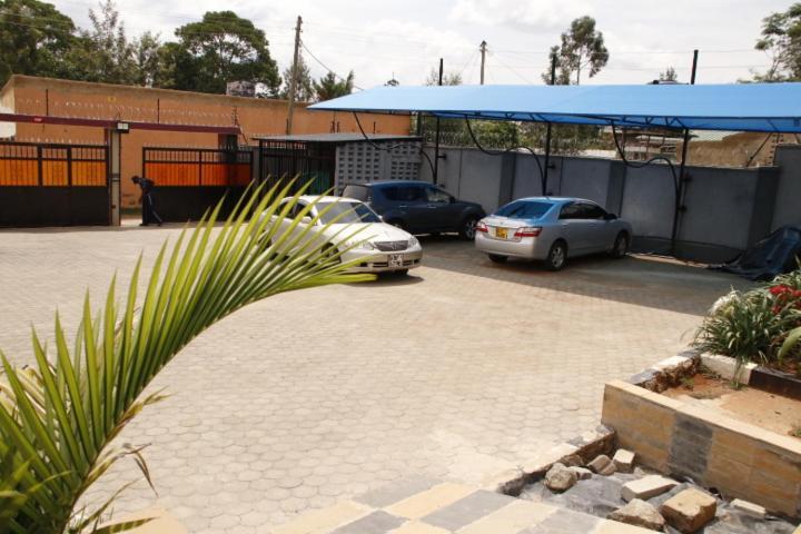 Skyz9 Hotel Kakamega Exterior foto